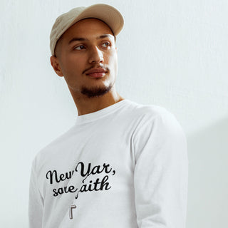 Men mockup-of-a-smiling-hipster-guy-wearing-a-t-shirt-and-jacket-Optimized ShellMiddy